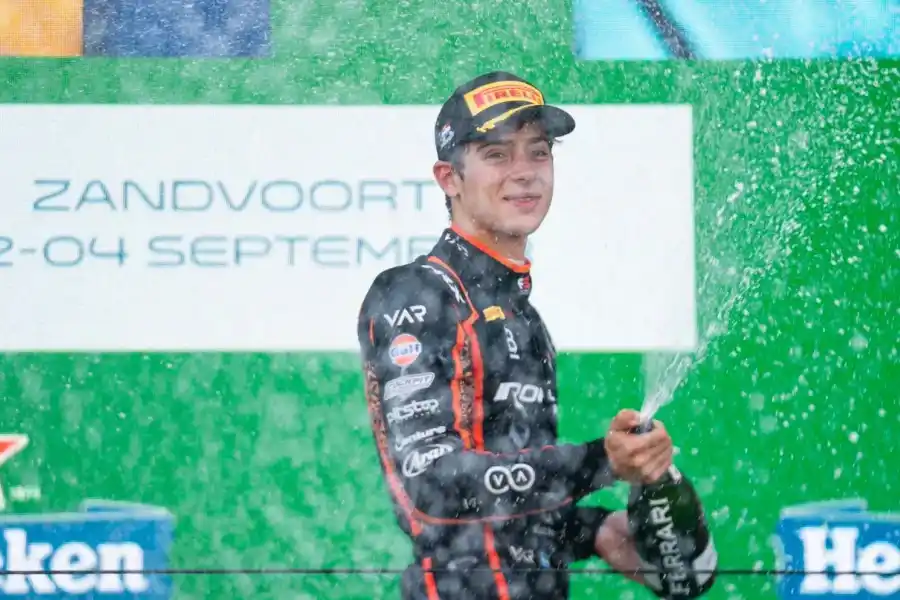 Franco Colapinto por el subcampeonato en Italia