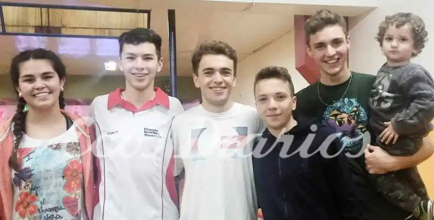 Campeones juveniles de la  Federación Sudeste de bowling