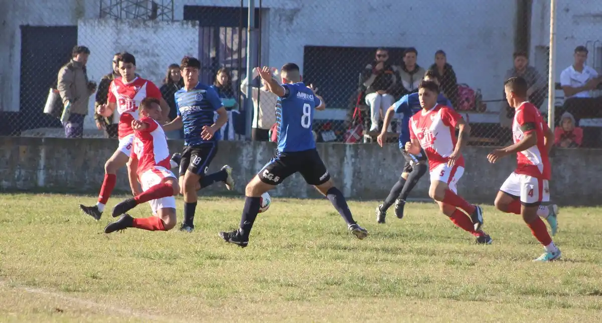 La Academia dominó durante los 90 minutos, pero no logró romper el cero ante  Sociedad Sportiva