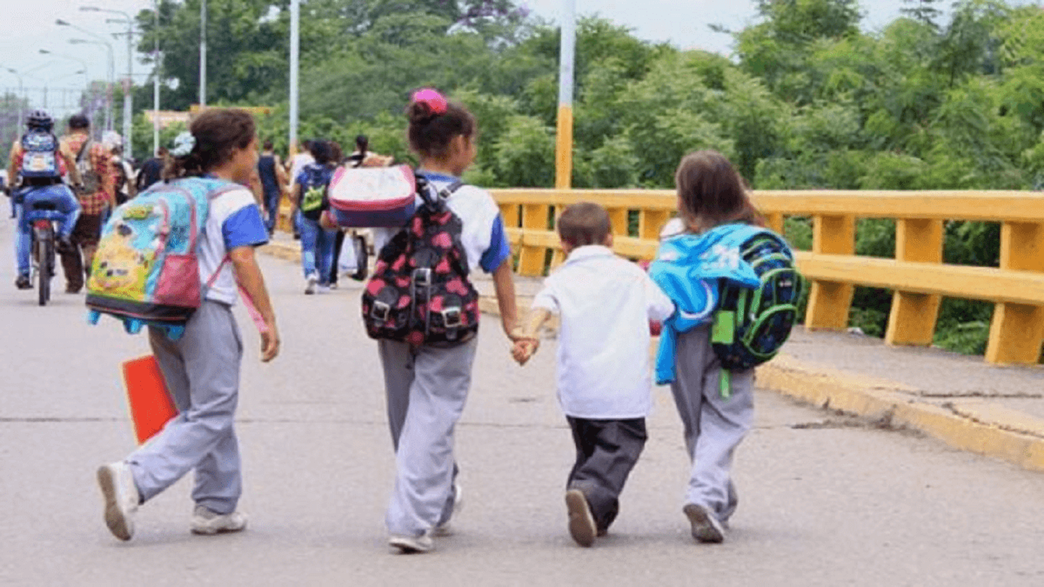 INOCENTES Y EN PELIGRO: CASI 250 niños venezolanos han llegado solos a la frontera para salir del país
