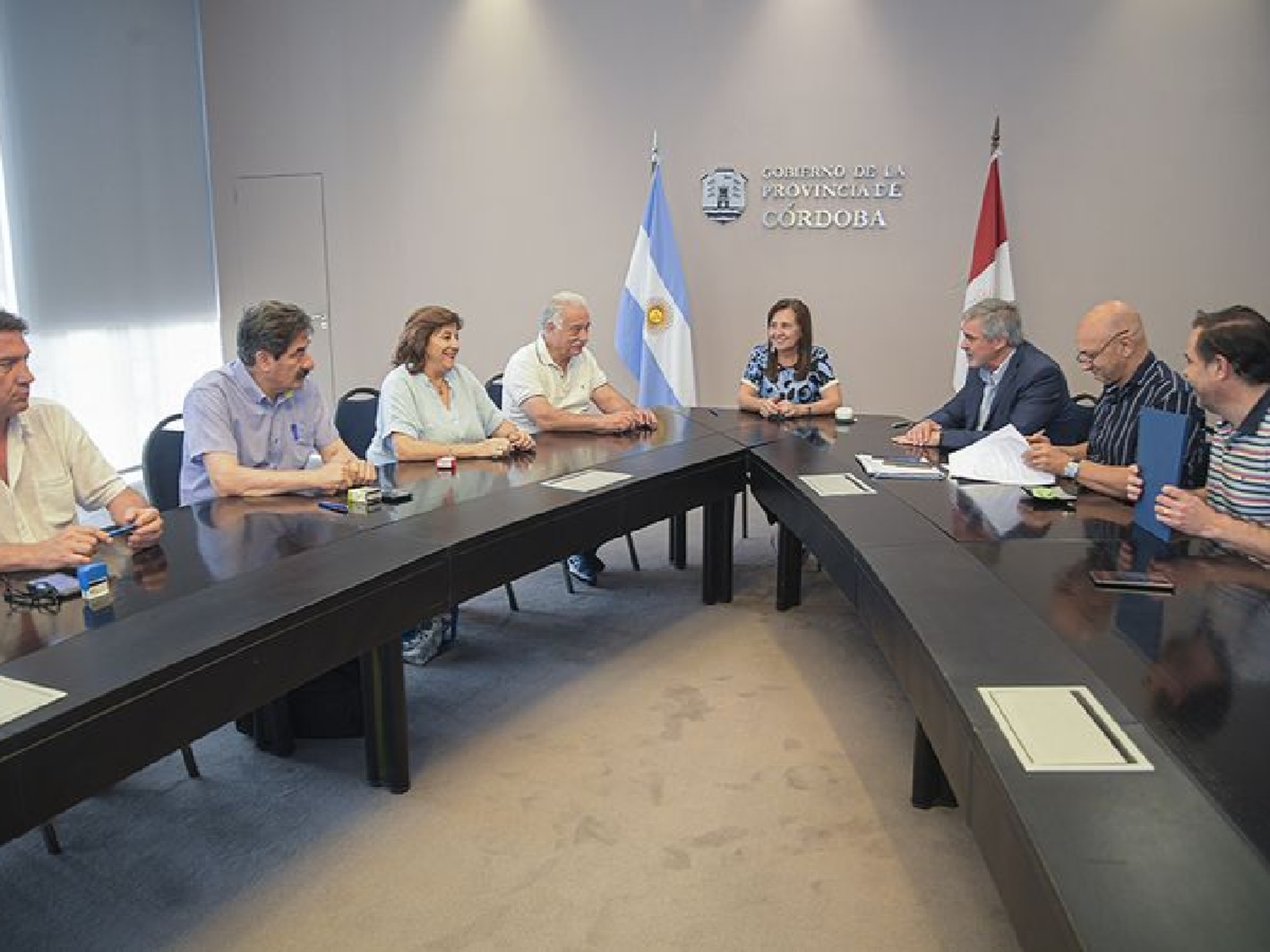 Docentes de Córdoba acordaron con la Provincia un 104% de aumento anual