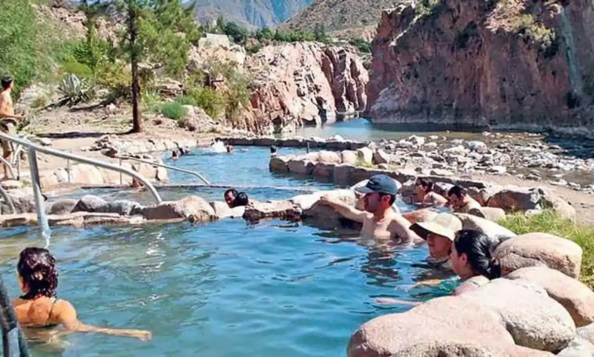 Termas de Río Hondo: un destino para relajarte y disfrutar