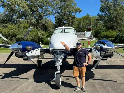 Tragedia: el Aeroclub Villa Cañás despidió al piloto Mariano Latuff Zeballos