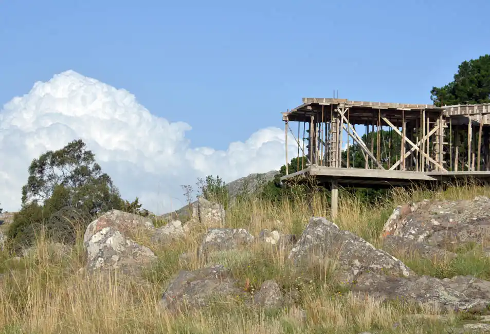 Villa del Lago: la Asamblea por la Preservación de las Sierras criticó a Civalleri