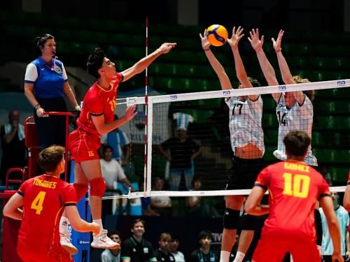 Derrota argentina 3 a 0 ante España en octavos de final.Foto:FEVA