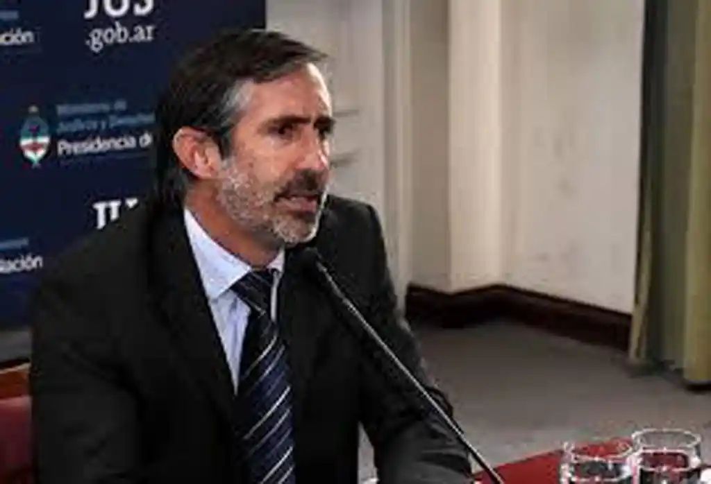 Entrevista a  Carlos Gonzalez Guerra  |Cosas que pasan