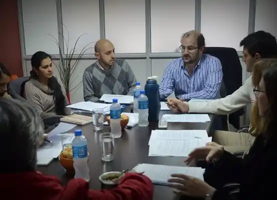 El gobierno oficializará la nómina de pase a planta de agentes de Salud