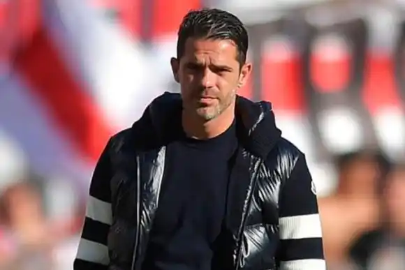 Boca despidió a Fernando Gago tras la derrota en el superclásico