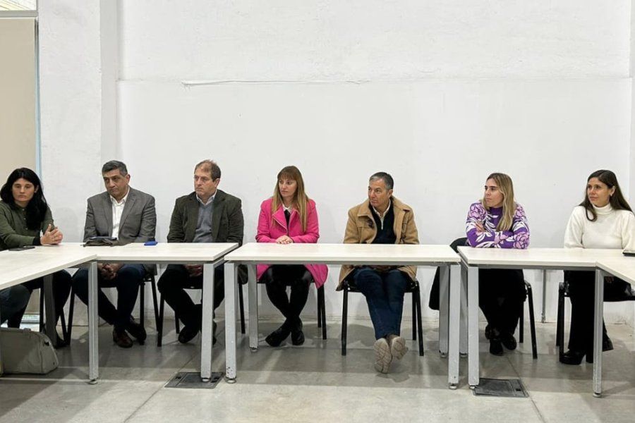 La provincia presentó el primer programa de formación de árbitras de fútbol