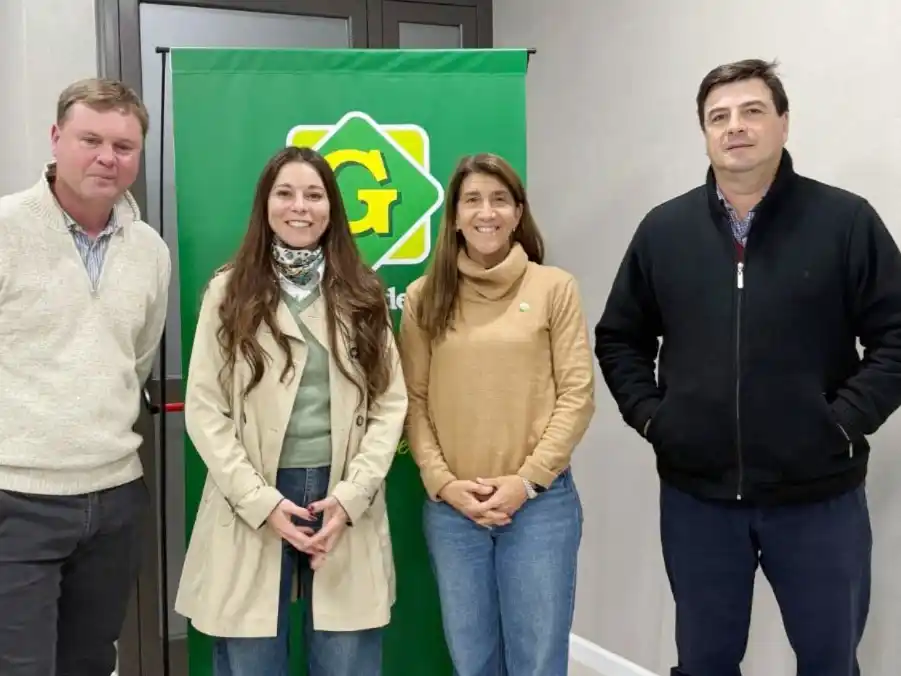 Nancy Ballejos se muestra cercana al sector rural entrerriano