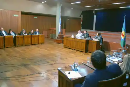 Ayacucho: A raíz de un caso positivo de Covid-19, los concejales oficialistas están aislados preventivamente