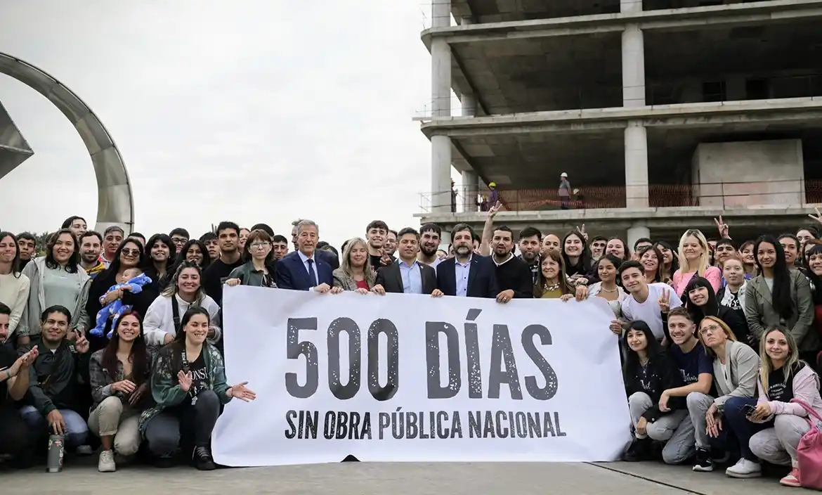 Kicillof: "La paralización de la obra pública por parte del Gobierno nacional es una decisión criminal"