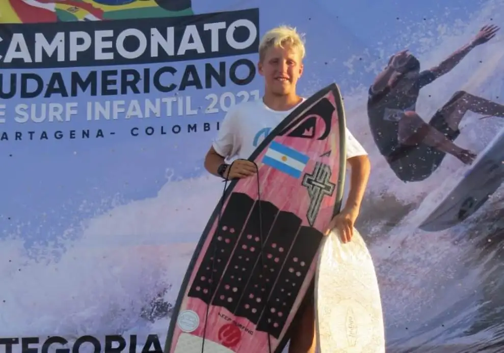 Thiago Passeri se quedó con la mejor ola del Sudamericano Infantil