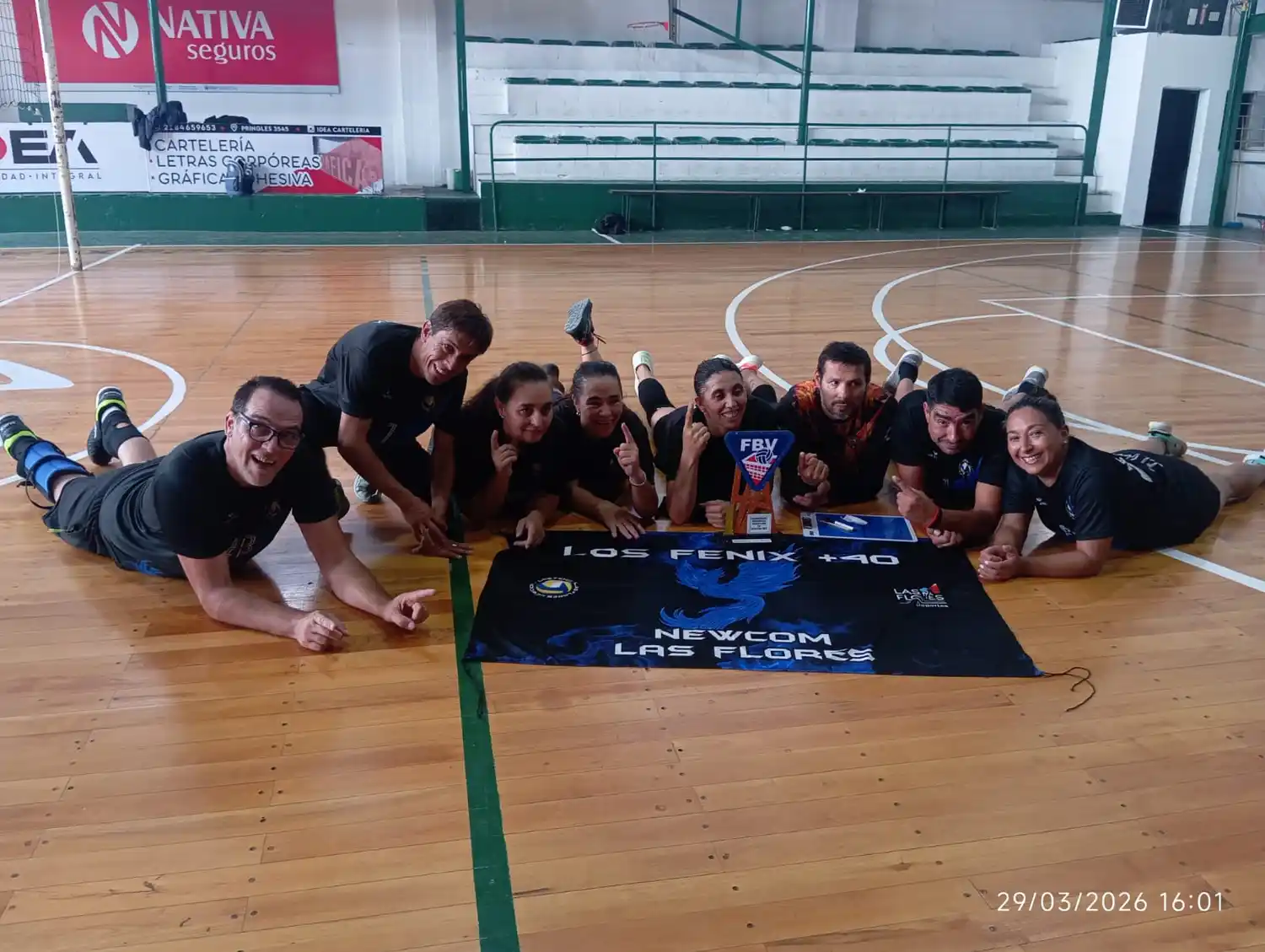 Equipo de newcom Los Fénix de Las Flores