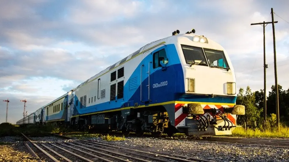 Tren de cercanía a Camet: "La intención es tener un coche confort que permita la movilidad ágil"