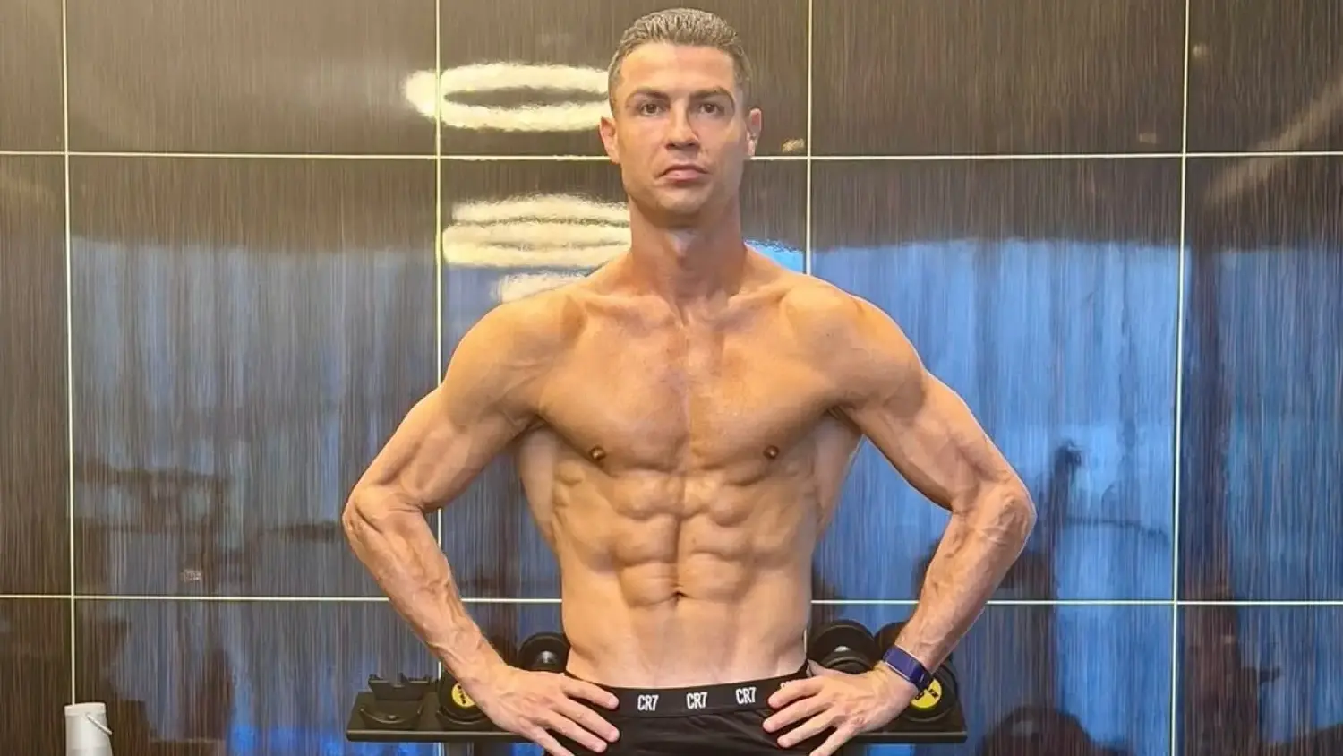 Intacto: el físico de Cristiano Ronaldo a los 40 años volvió a revolucionar las redes