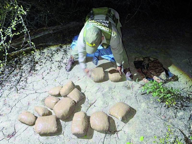 En dos procedimientos Gendarmería 
secuestró más de 11 kilos de marihuana