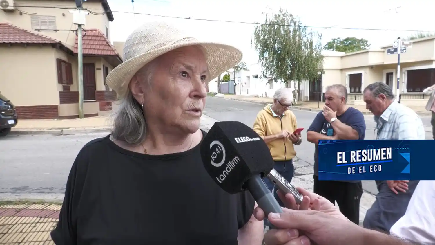 Vecinos exPoliclínico: “En 20 años, la desidia de las autoridades deja esto a la deriva”