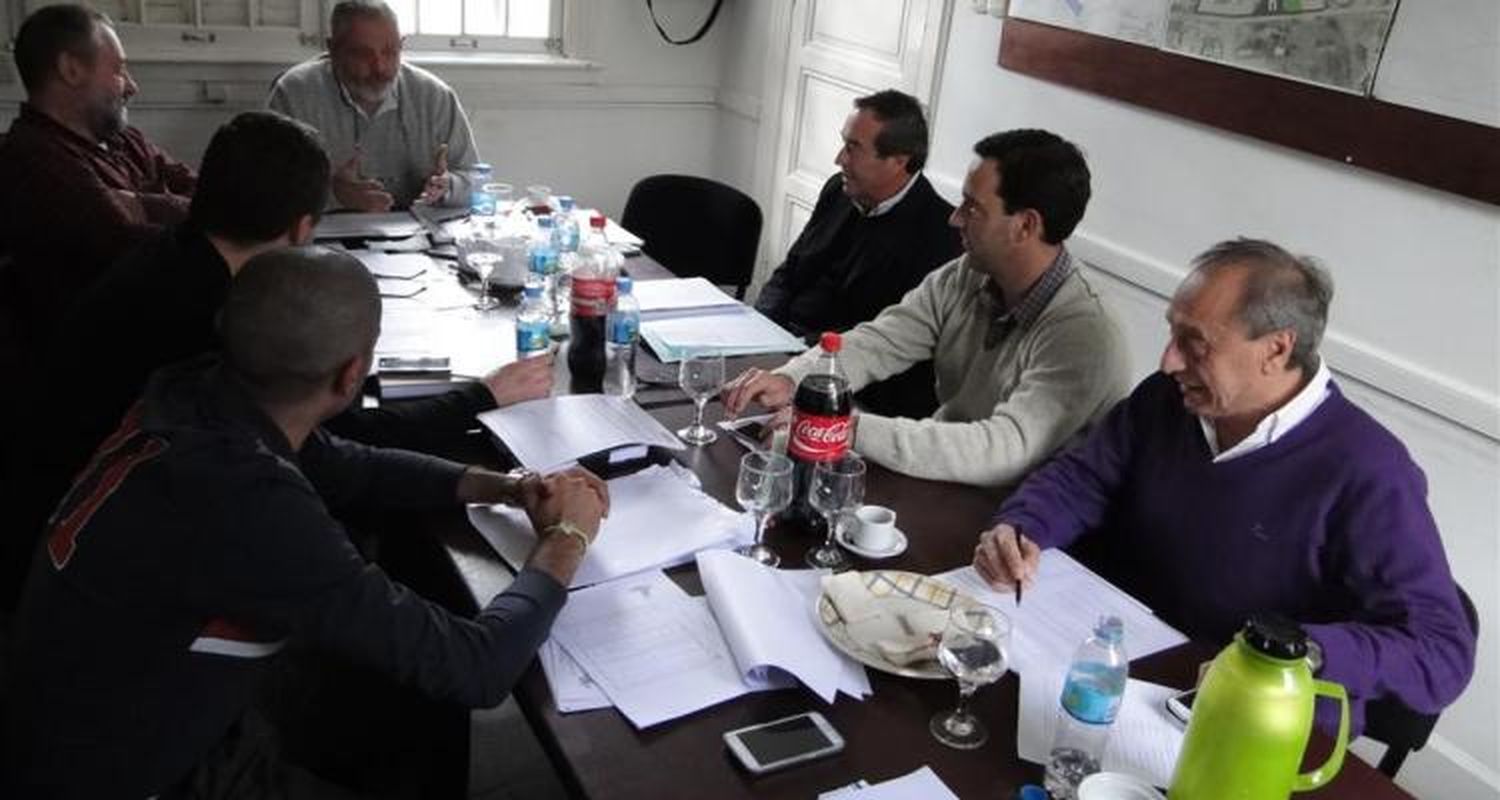 Frangi encabezó la primera reunión del Consorcio del Puerto como Presidente