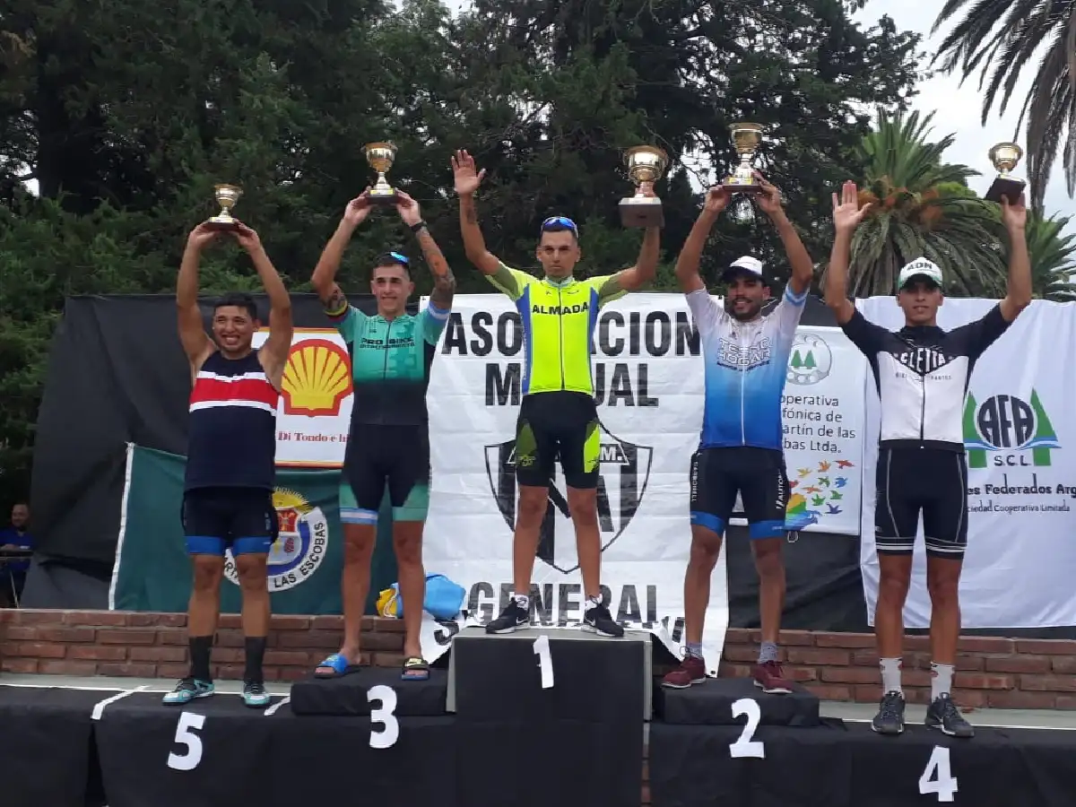 Maximiliano Almada se impuso en prueba de San Martín de las Escobas   