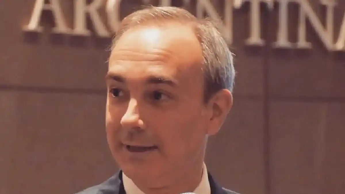El secretario de Educación acusó a las universidades de "inventar alumnos"