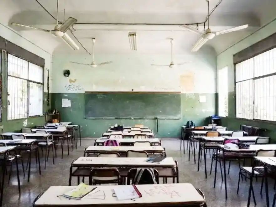 Cada año se pierden en promedio 30 días de clase en el país: advierten por el impacto en el aprendizaje