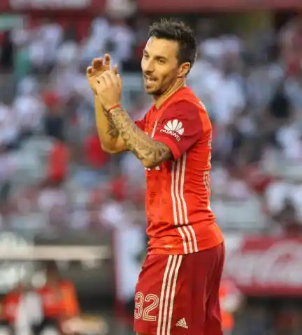 Scocco se volvió a resentir y está descartado para el River-Boca de la final
