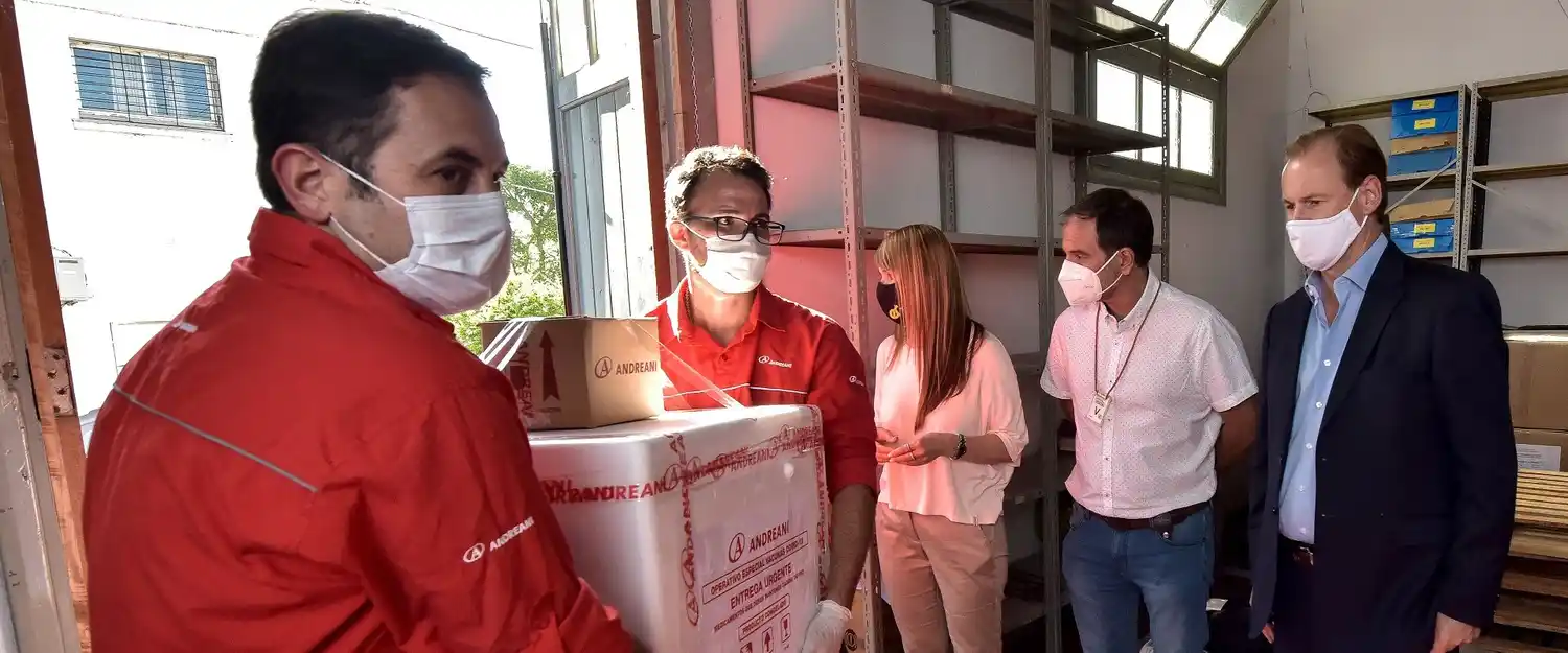 Llegaron las primeras dosis de la vacuna Sputnik V a Entre Ríos
