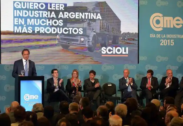 Scioli encabezó acto por el Día de la lndustria 
