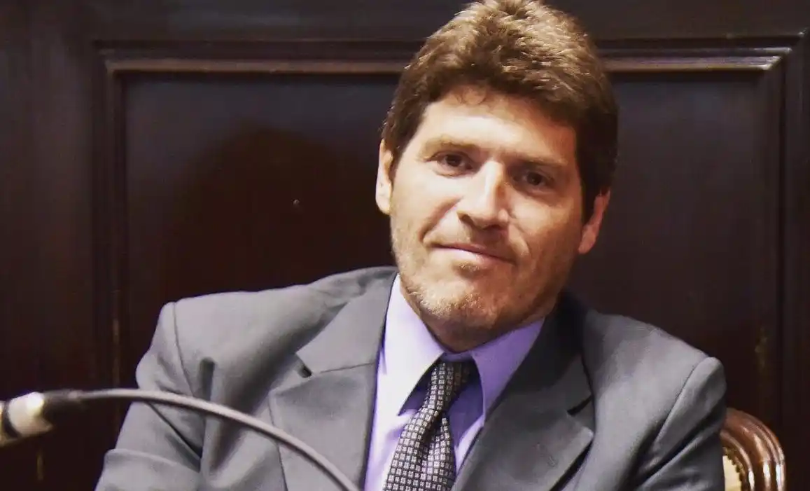 Cuestionan la falta de debate del proyecto de paridad de género