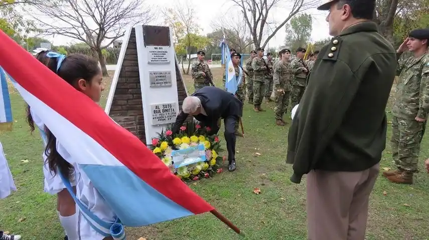 Homenajearon a Dimotta y realizan gestiones para viajar a las Malvinas