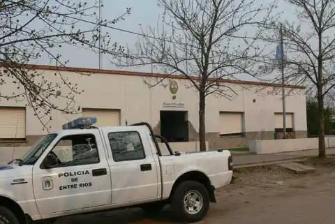 Basavilbaso: Un hombre armado se atrincheró en su casa con una beba