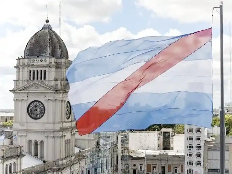 El Gobierno oficializó un aumento del 50% en la Ayuda Escolar 2026