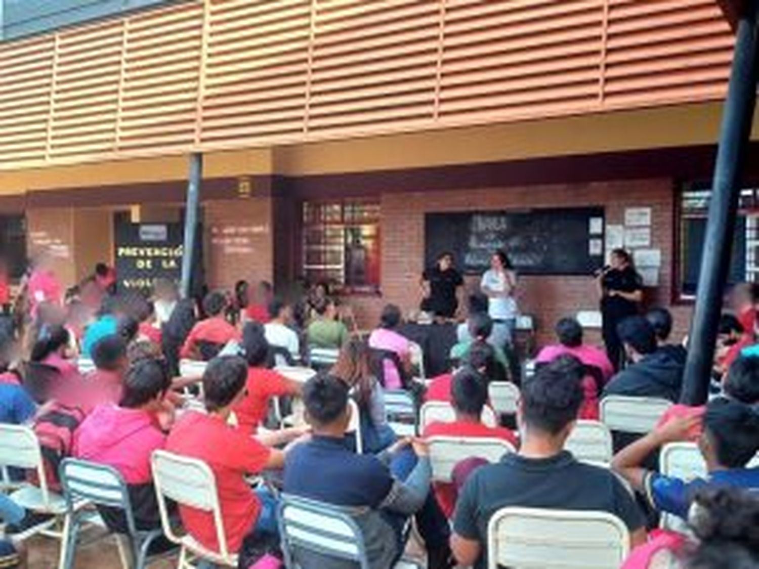 Charla sobre prevención de la Violencia en las escuelas.