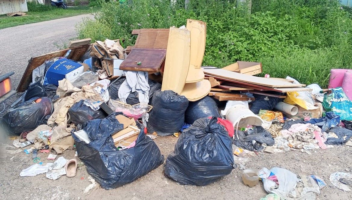 La conducta irresponsable de vecinos de distintos sectores de la ciudad genera microbasurales