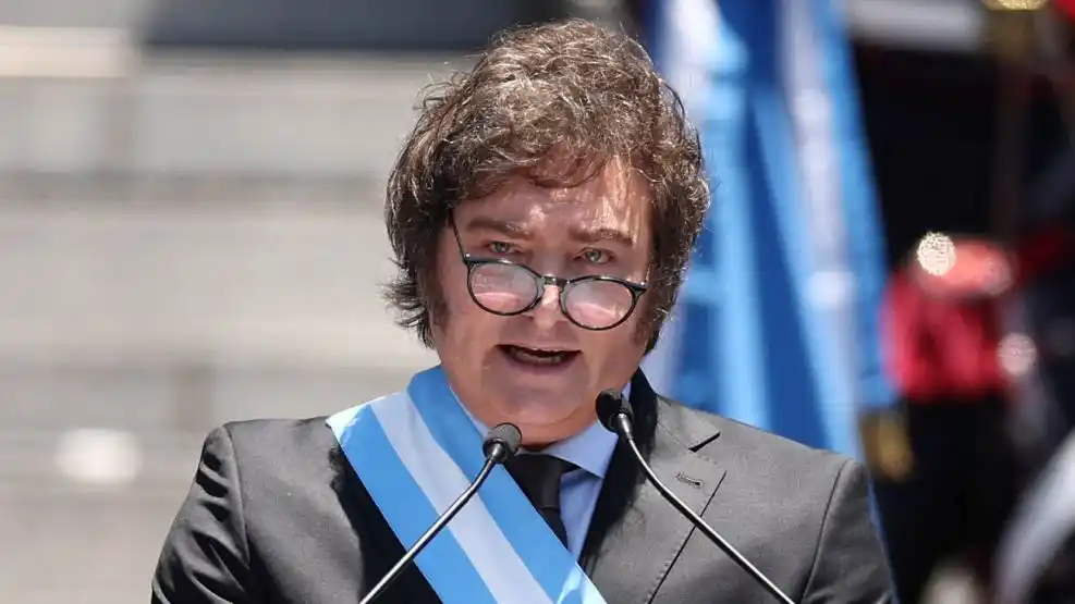 Milei celebró la anulación de la condena a Chocobar: “Un tiro para el lado de la justicia”