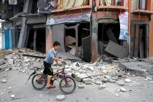 Trump amenaza a Irán con una destrucción total y ataques de “extrema dureza"