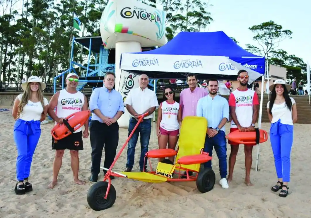 Francolini confirmó la jerarquización de la Secretaría de Turismo y pidió por la apertura del puente