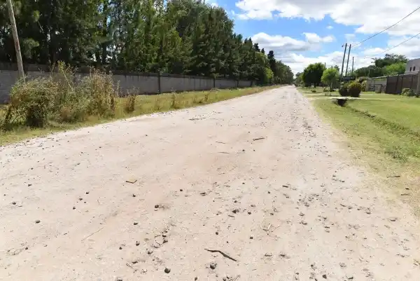 Llamado a licitación para la pavimentación acceso avenida Colombia calzada norte