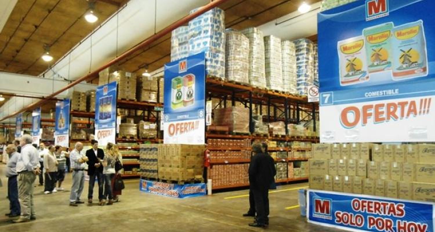 Maxiconsumo: Suspenderán a trabajadores por conflicto con Molinos