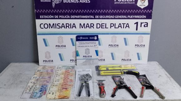 Ingresaron a una pinturería para robar herramientas y dinero