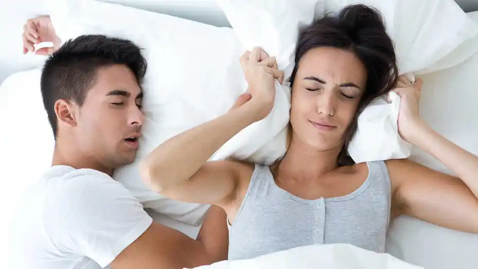 La Nasa dice que descubrió la forma de terminar con los ronquidos