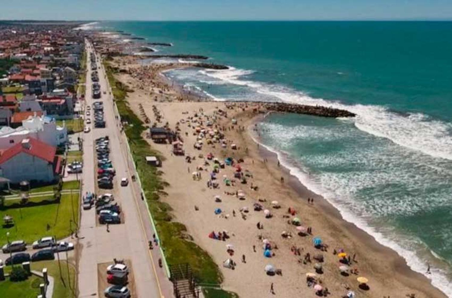 Turismo: rotundo éxito en Mar Chiquita, con un 96% de ocupación en alojamientos