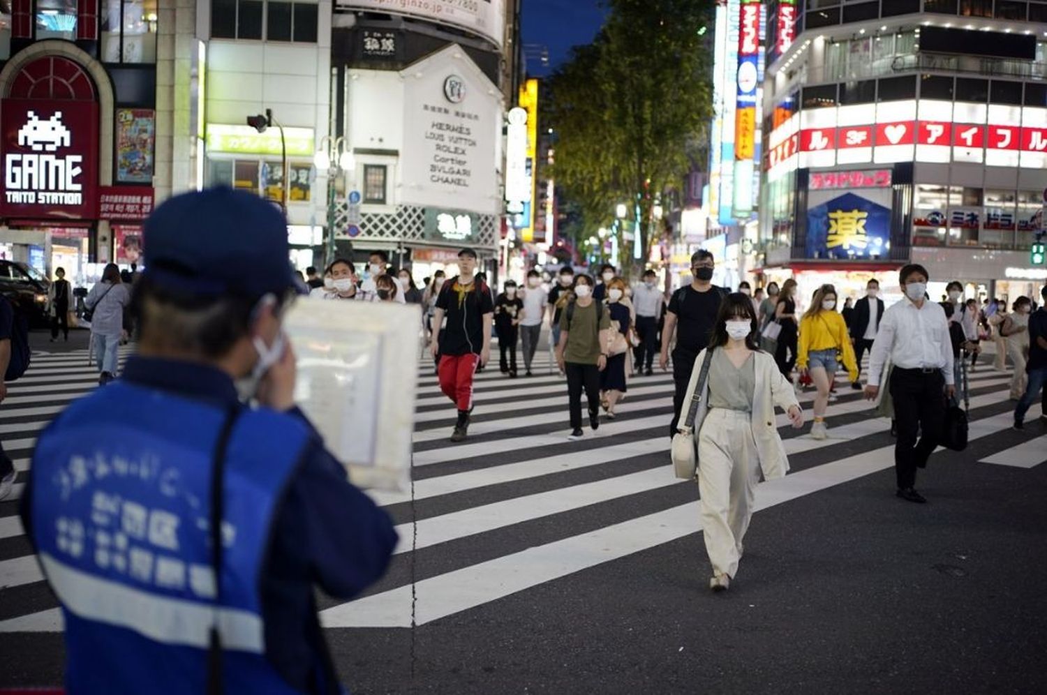 Tokio detecta nuevos focos de coronavirus en oficinas