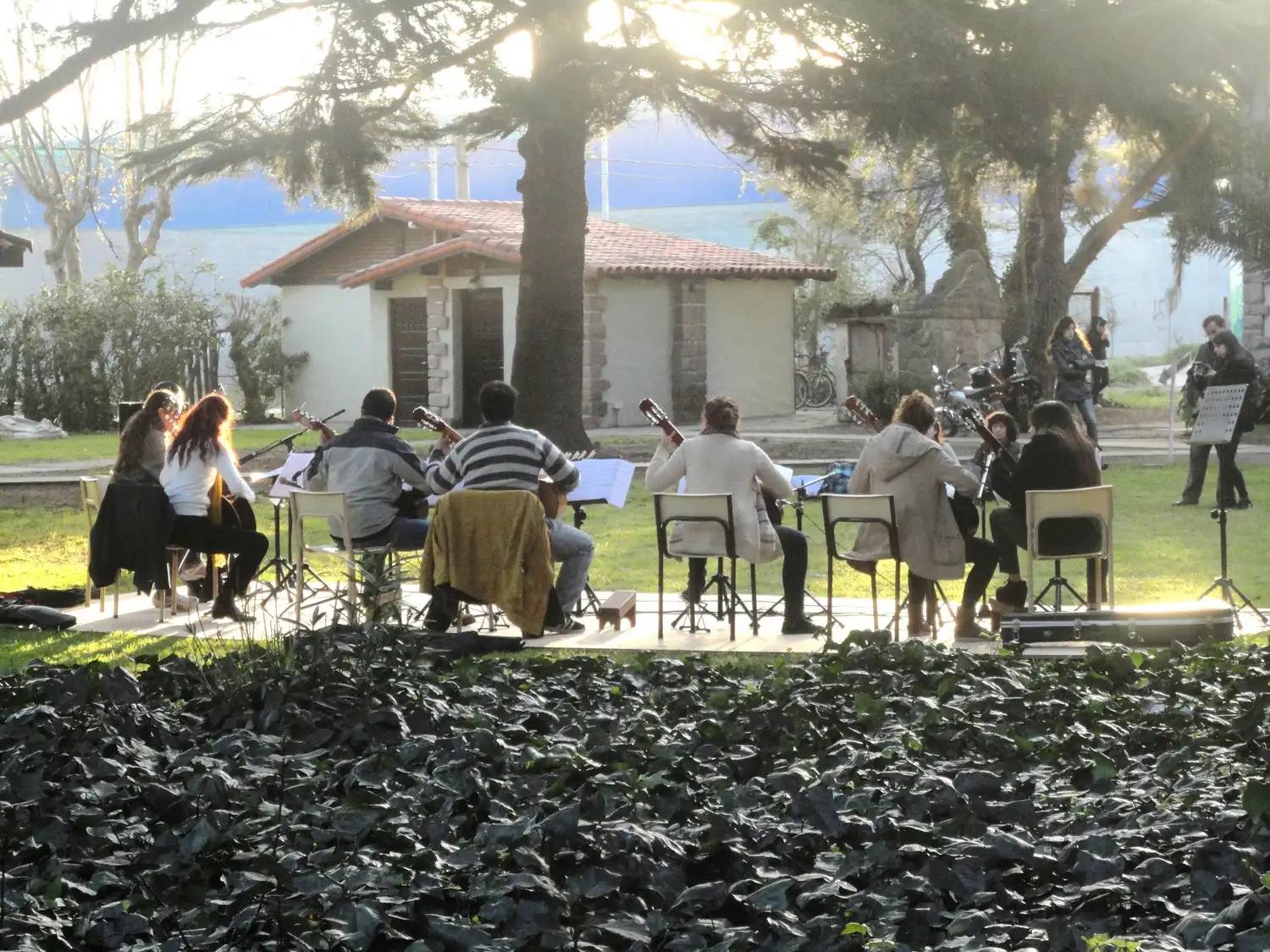 El Conservatorio Luis Gianneo, fundado el 4 de junio de 1960, se ha consolidado como una institución de gran prestigio.