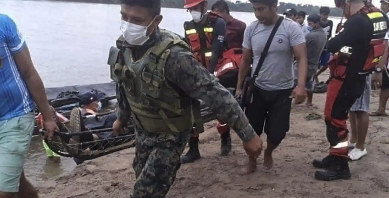 Choque de embarcaciones en Perú: 11 muertos y varios desaparecidos