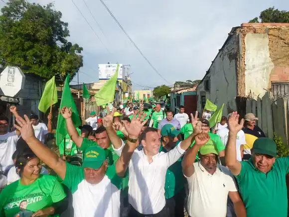 Roberto Enríquez pediría a Humberto Calderón Berti dirigir políticas petroleras de ganar la presidencia