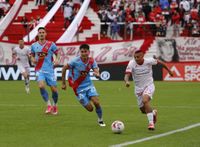 Festejo de Huracán en el regreso de su gente