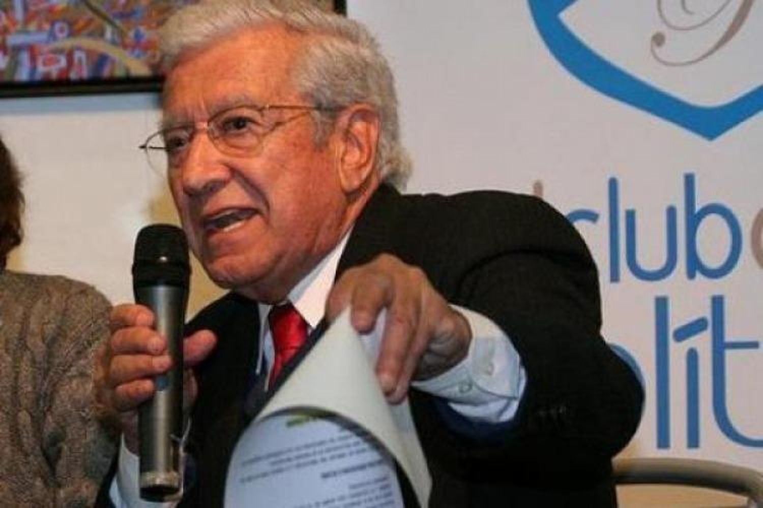 “Empresas van a cerrar y dejar personal en la calle al no poder pagar tantos aumentos"