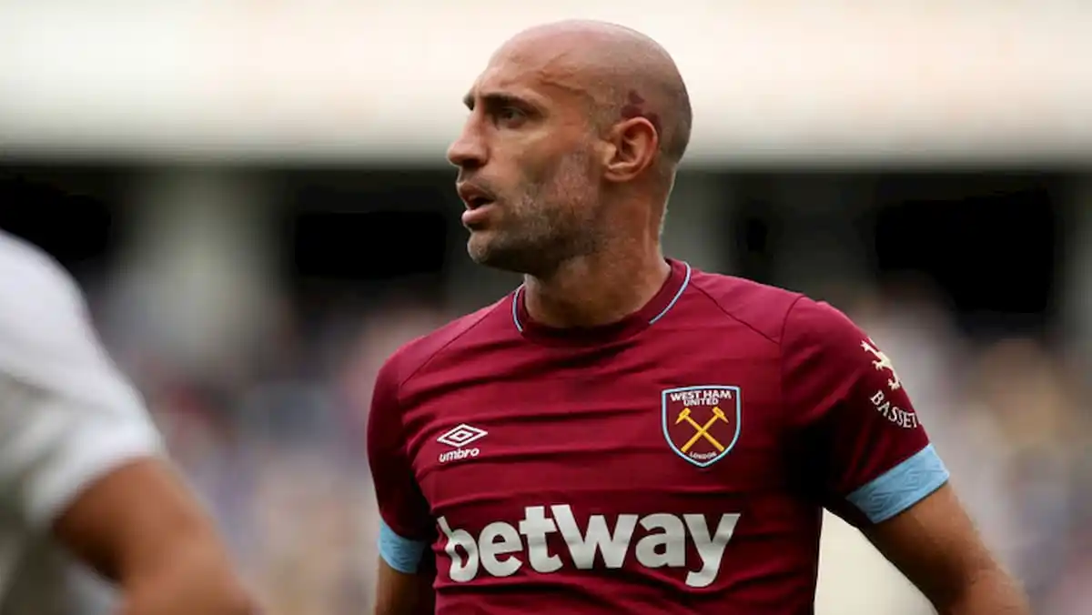 Zabaleta hace historia en el campeonato inglés